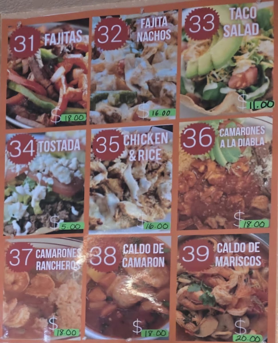 Tortas y Tacos DelValle menu board
