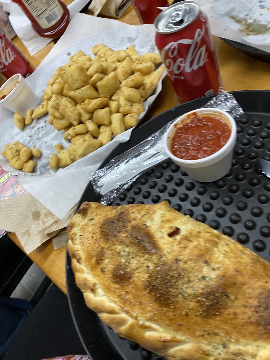 Alfredo's Pizza and Pasta