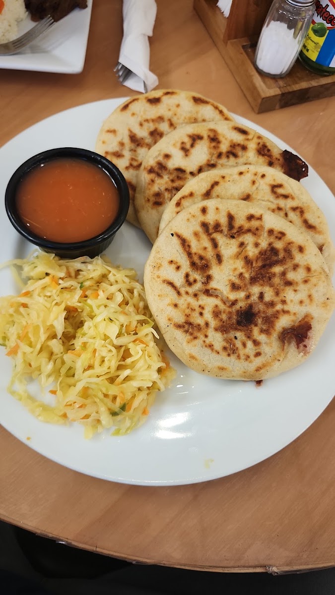 Encanto Latino Restaurante