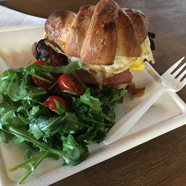 Local Croissant and Cheese Egg'Wich