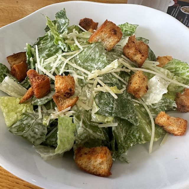 SM House Salad