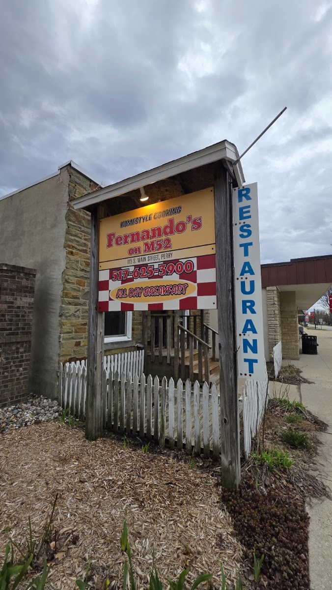 Fernando’s on M-52