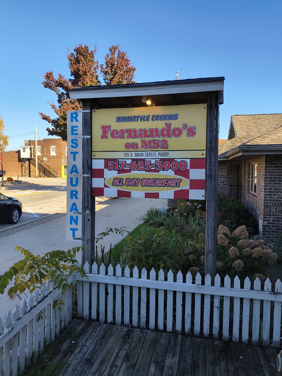 Fernando’s on M-52
