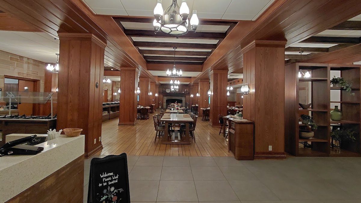 Dining at Spring Mill Inn