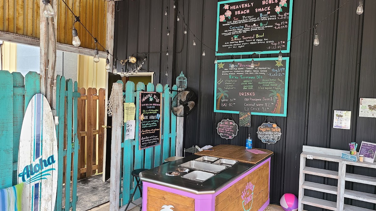 Heavenly Bowls menu board