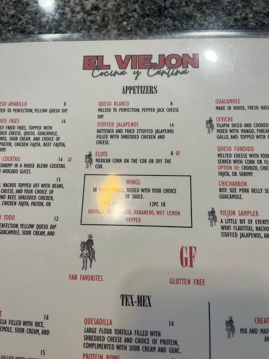 El Viejon Cocina y Cantina menu board