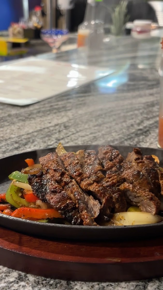 El Viejon Cocina y Cantina