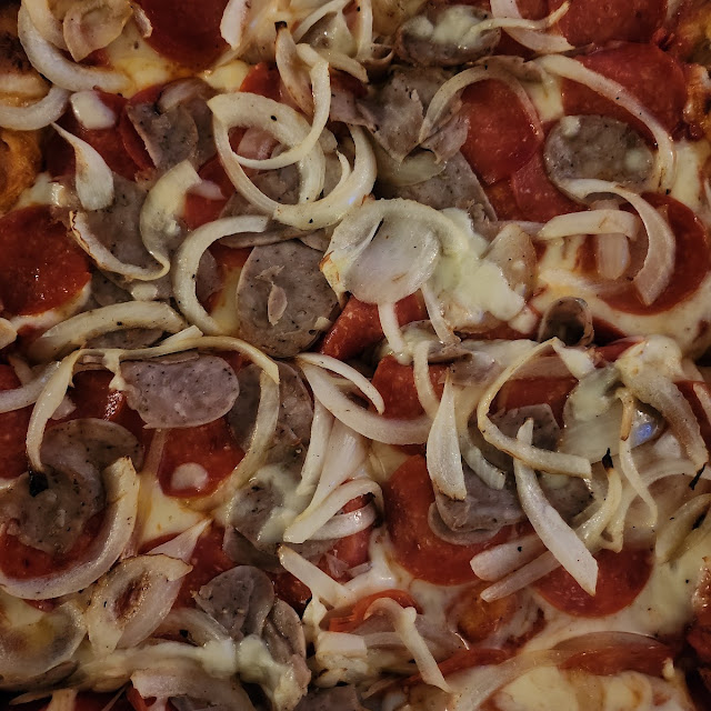 Pizza Hero Meatballs & Pepperoni & Salami