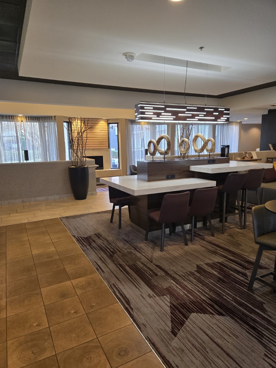 The Bistro - Eat. Drink. Connect.®