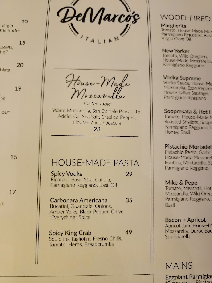 DeMarco's Italian menu board