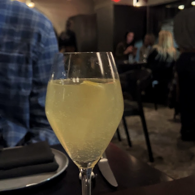 Limoncello Spritz