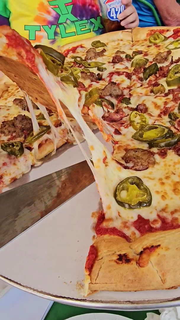 Joey's Slice of Waukesha