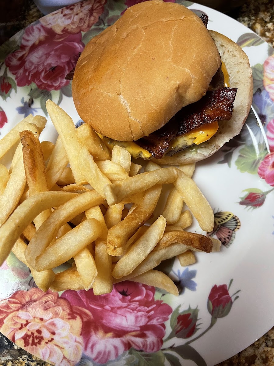 Zip's Drive-In