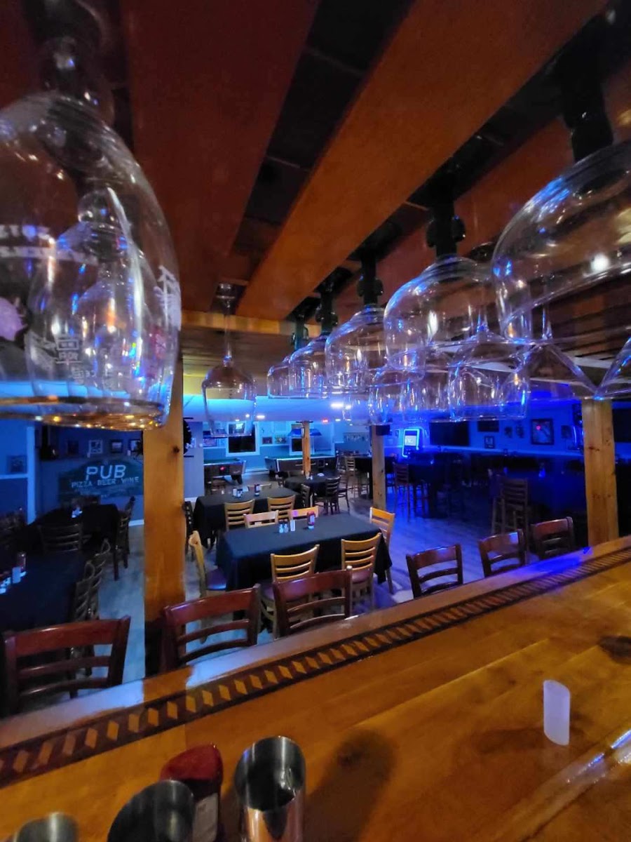 JJ Goodwins Restaurant & Sports Pub