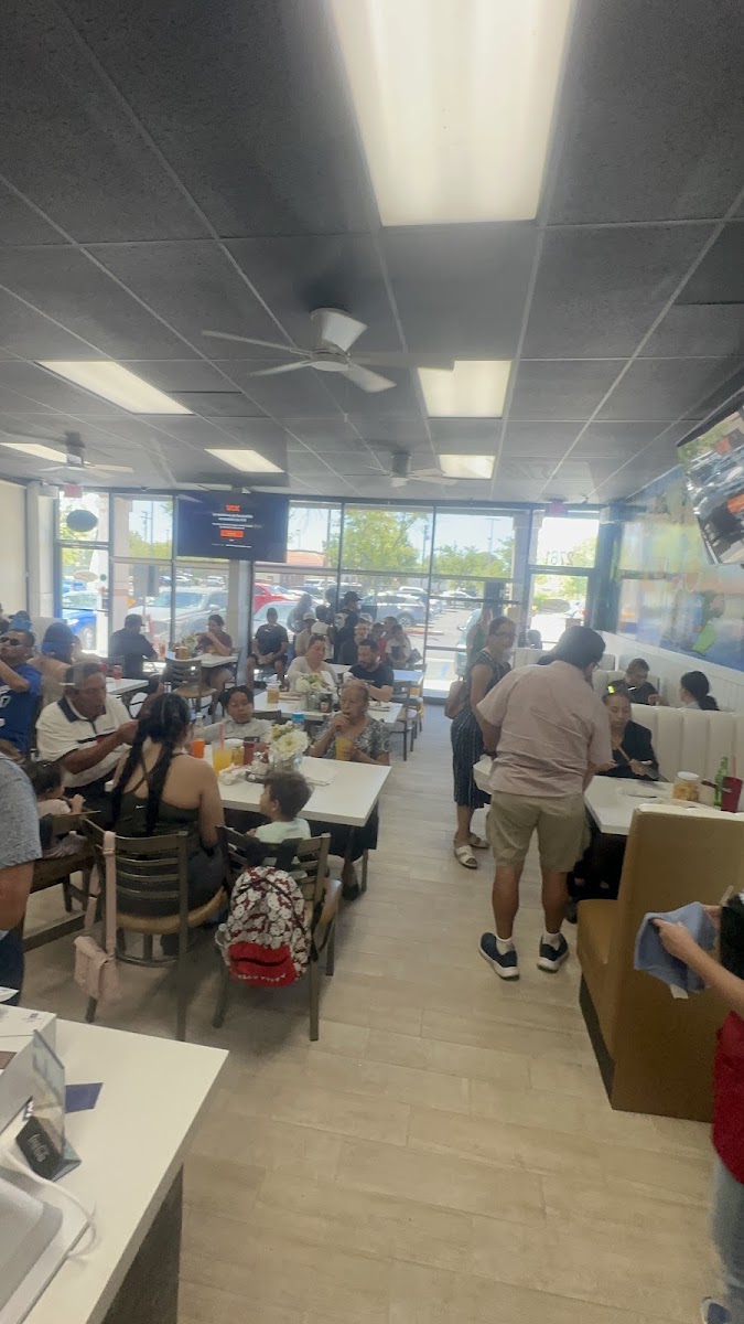Vos Pupusas West Lancaster