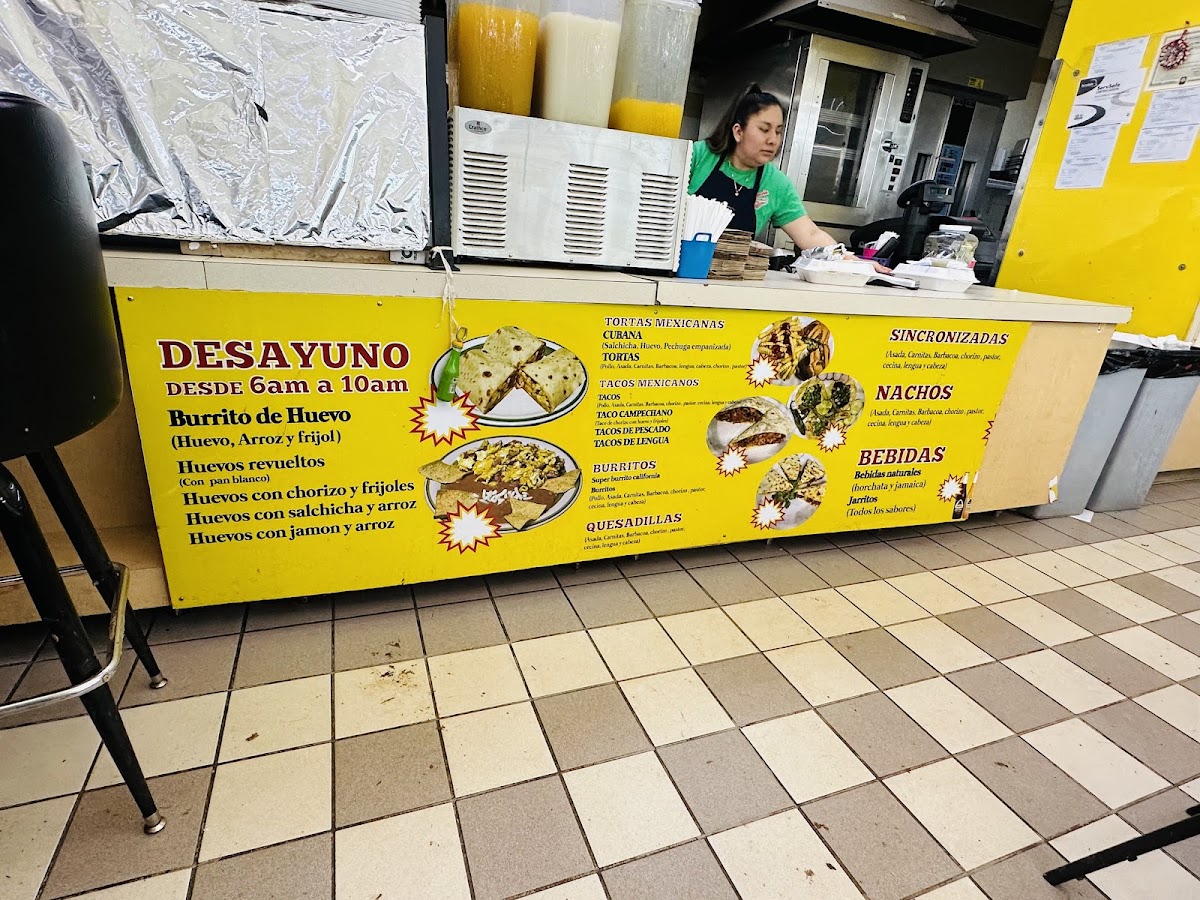 Taqueria Cuernavaca menu board