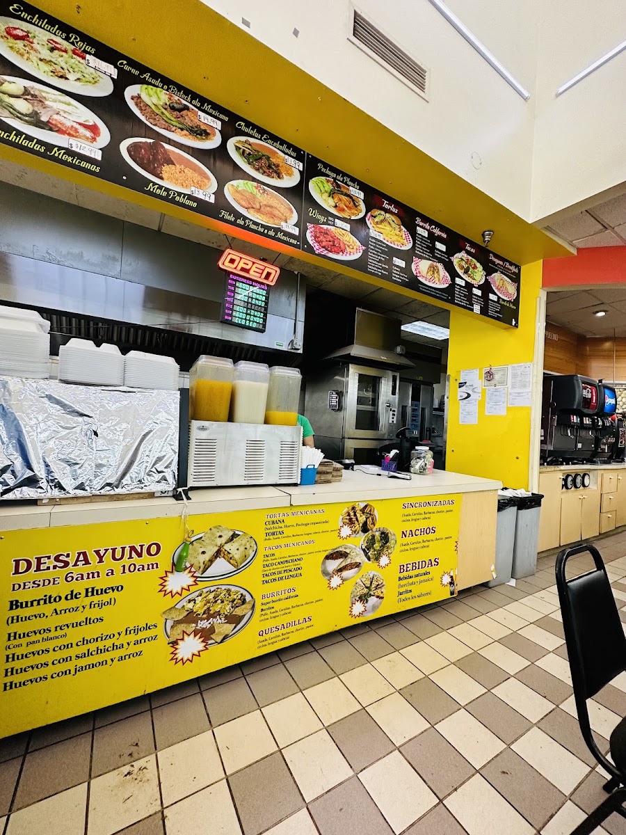 Taqueria Cuernavaca menu board