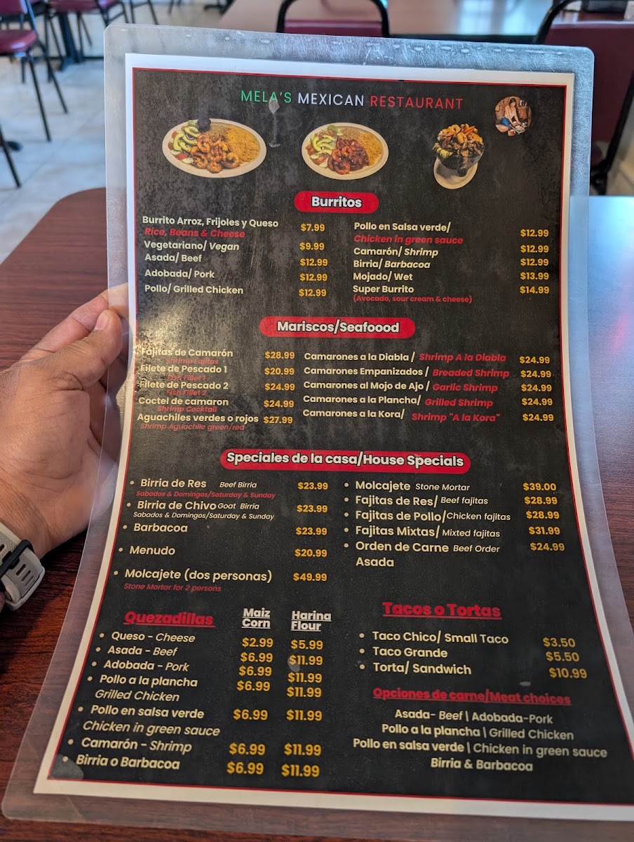 Mela's Méxican Restaurant menu board