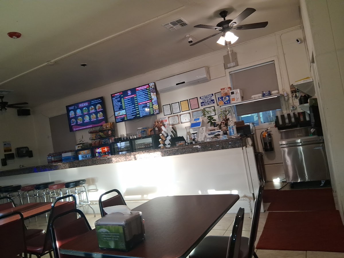 Mela's Méxican Restaurant