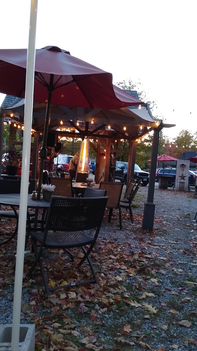 Moody Pond Market Place