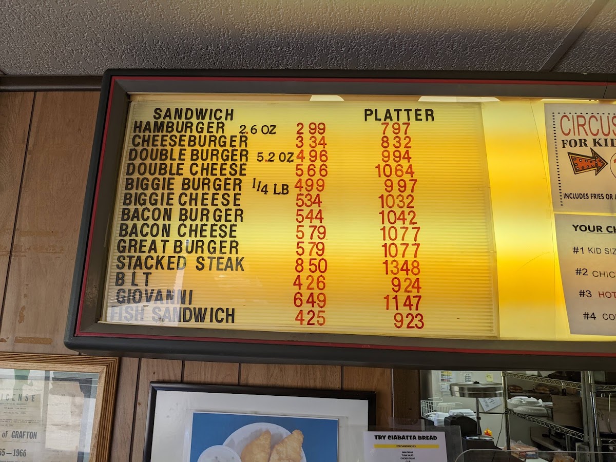 Biggies Restaurant menu board
