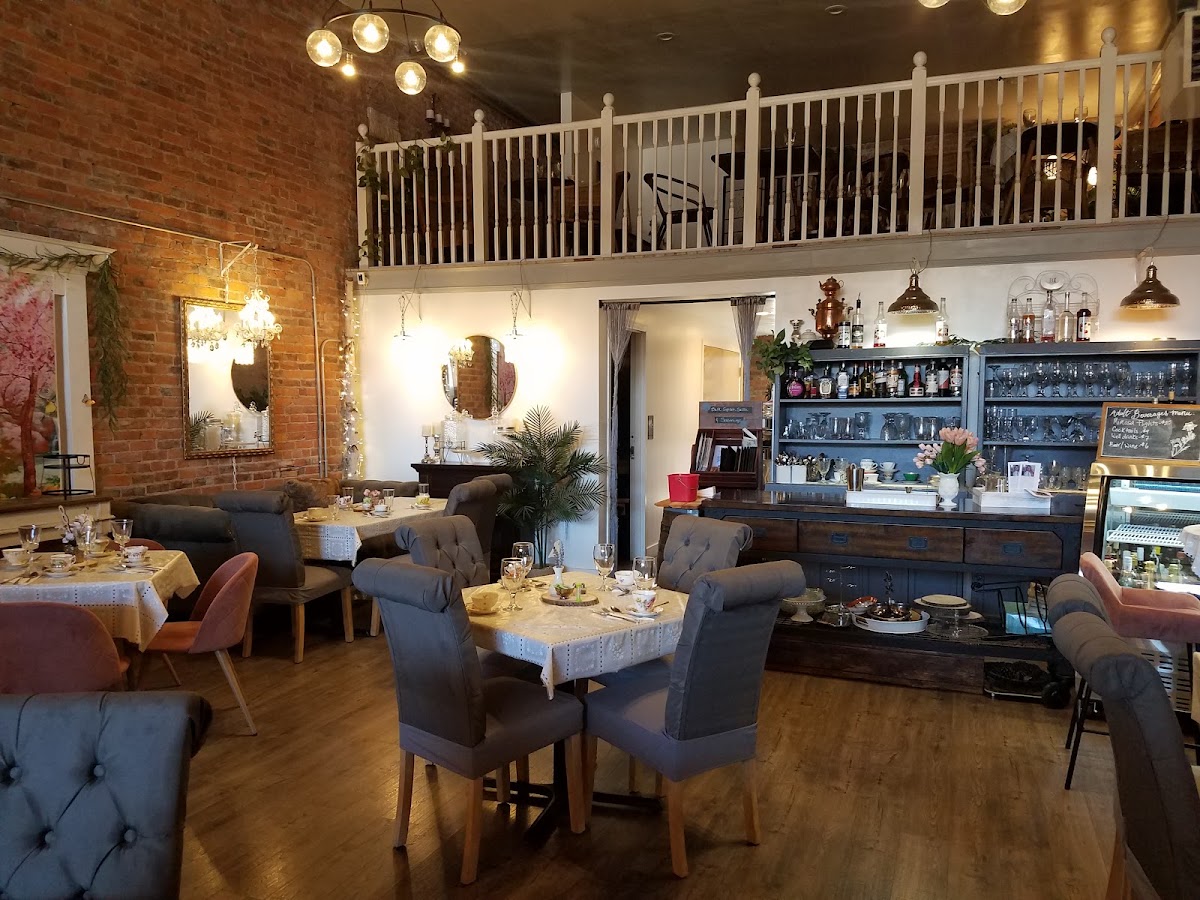 Bloom Boutique and Tea House