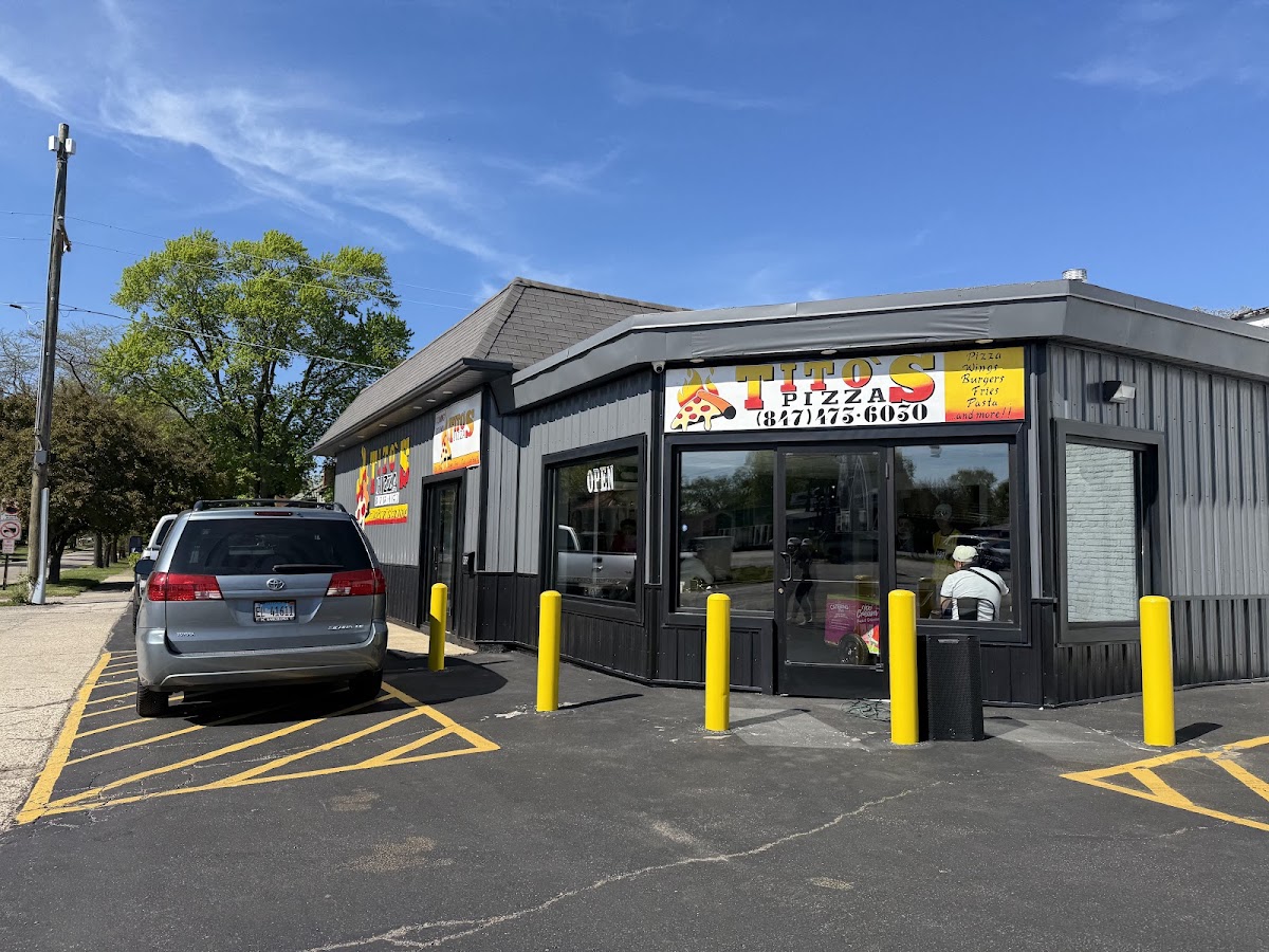 Tito's Pizza Waukegan IL