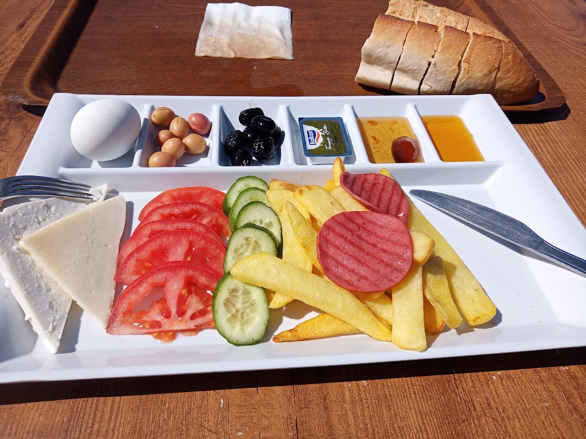Ada Cafe