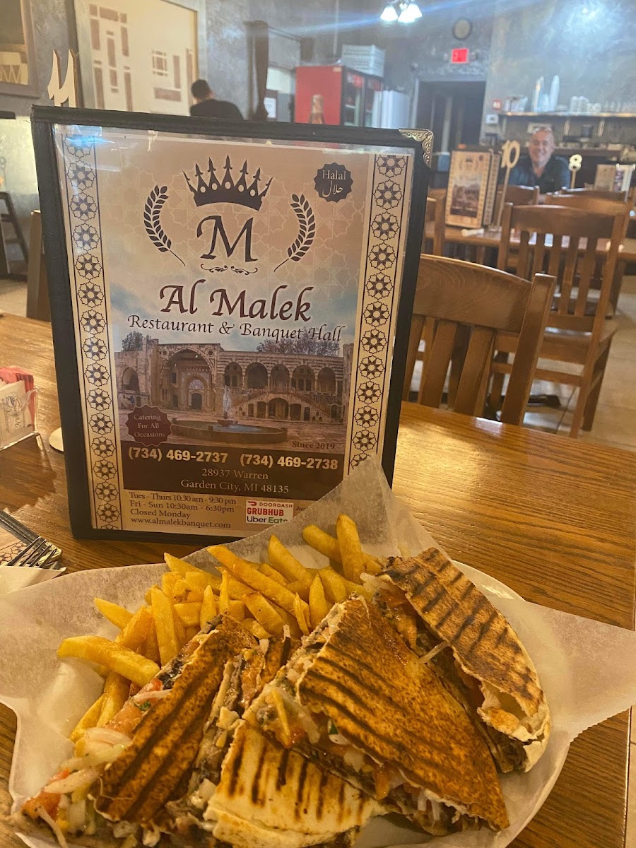 Al-Malek Restaurant & Banquet Hall - Garden City, MI