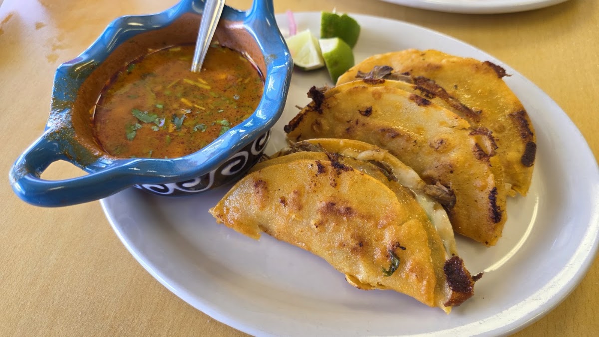 Taqueria El Pavo Real