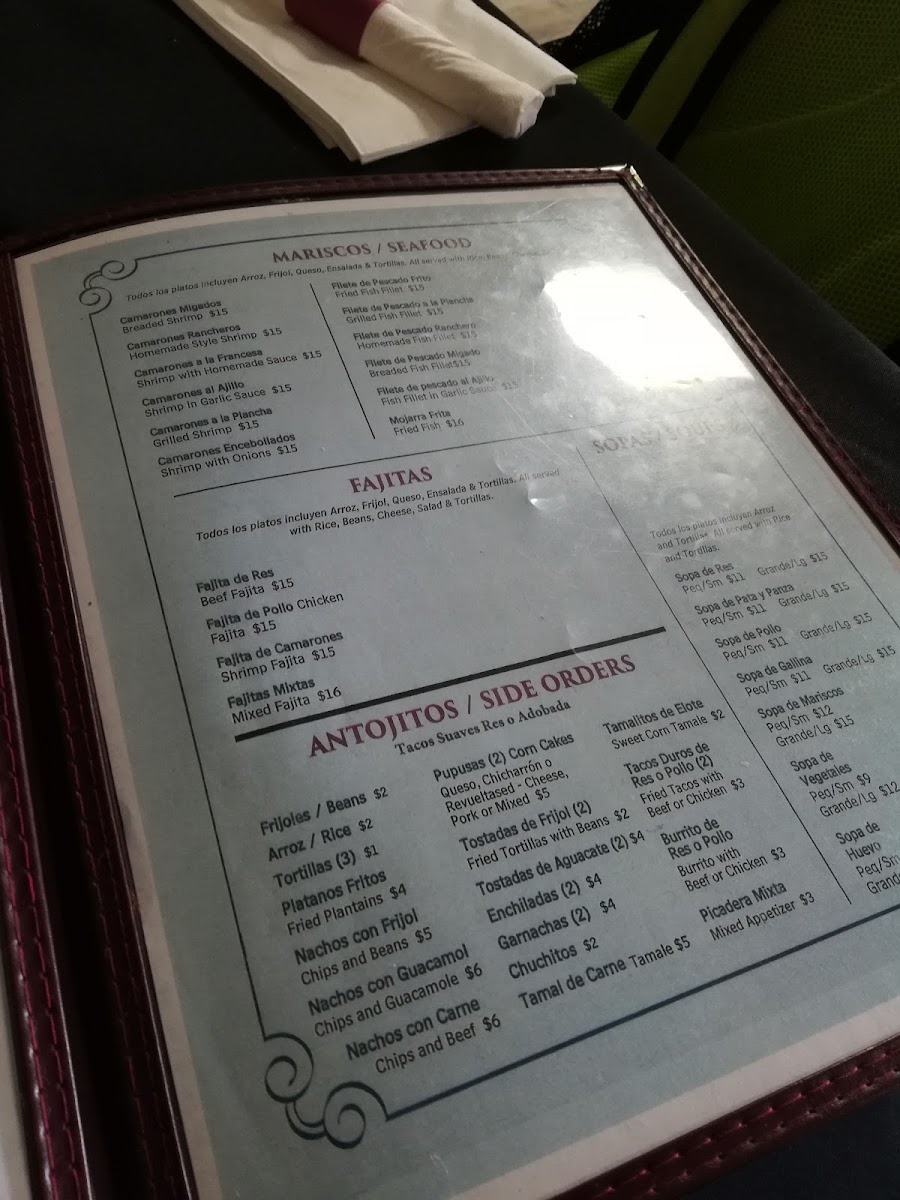 El Chapin Restaurant menu board