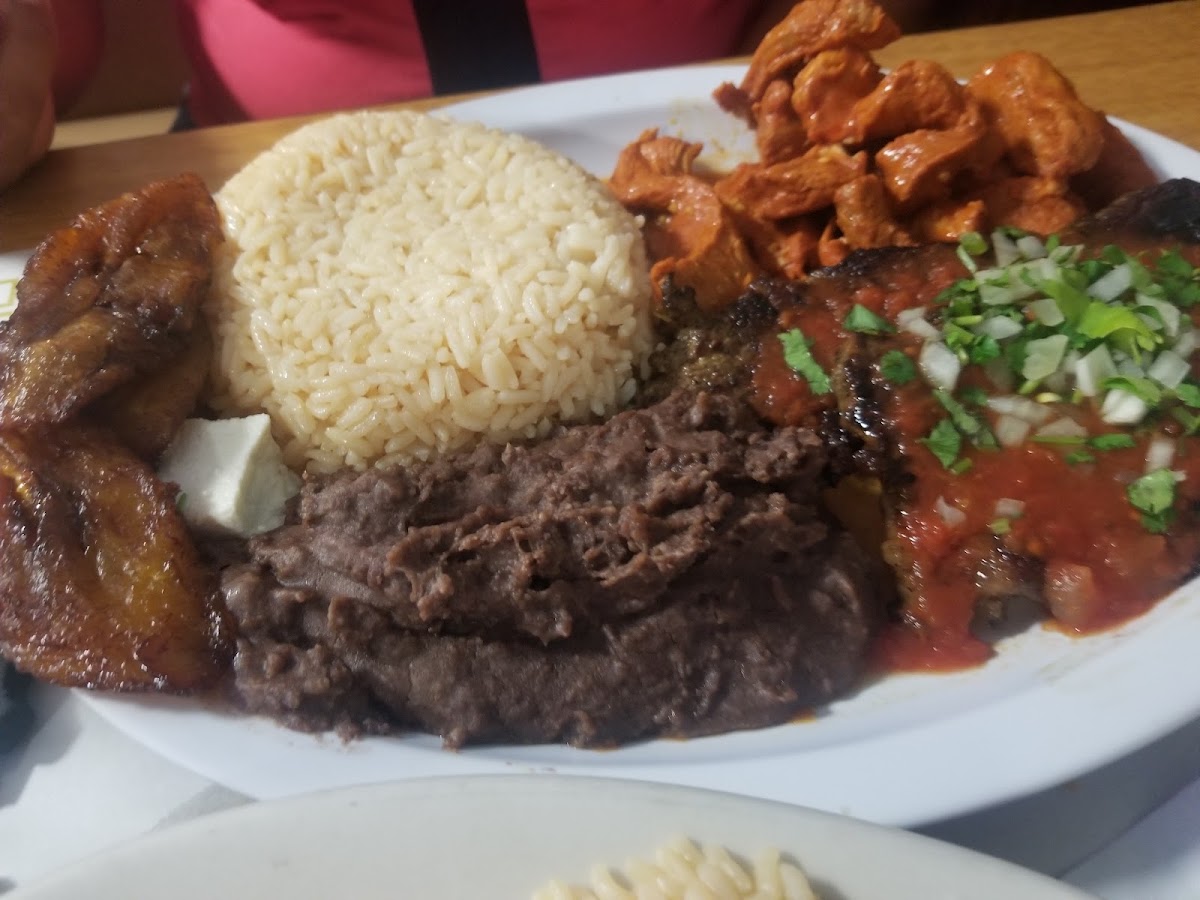 El Chapin Restaurant