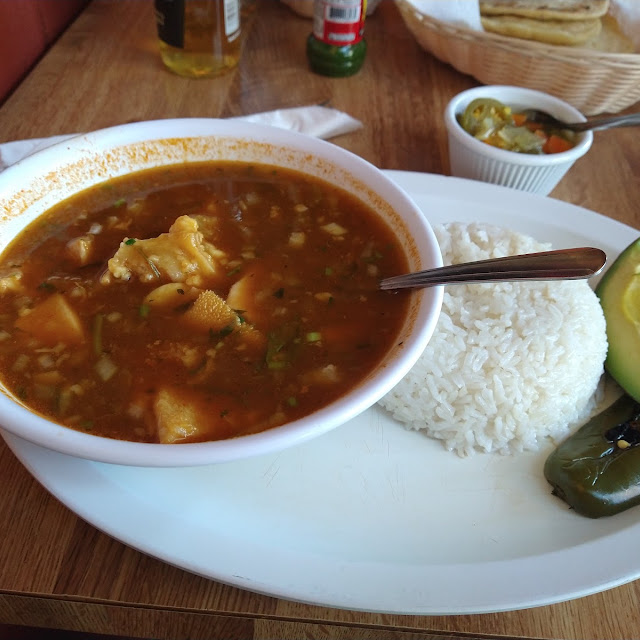 Sopa de Pata Y Panza