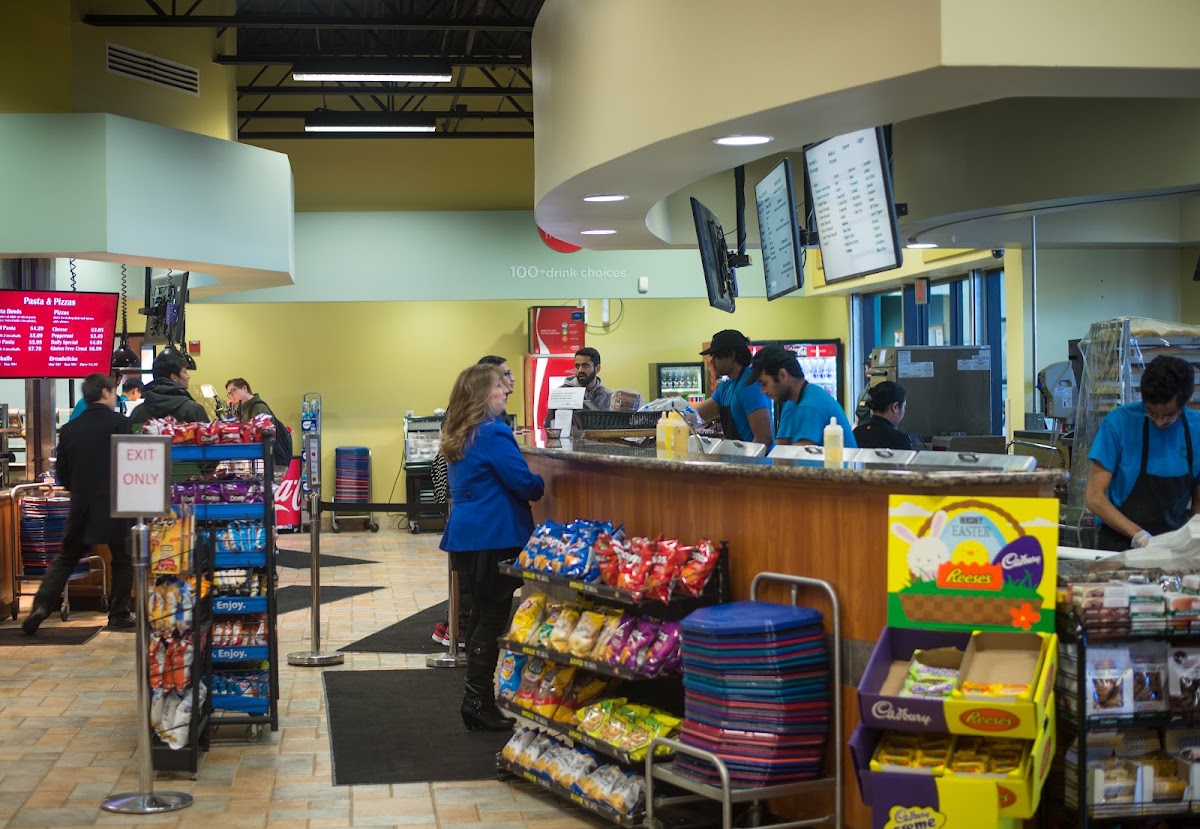 The Café and Market at Crossroads