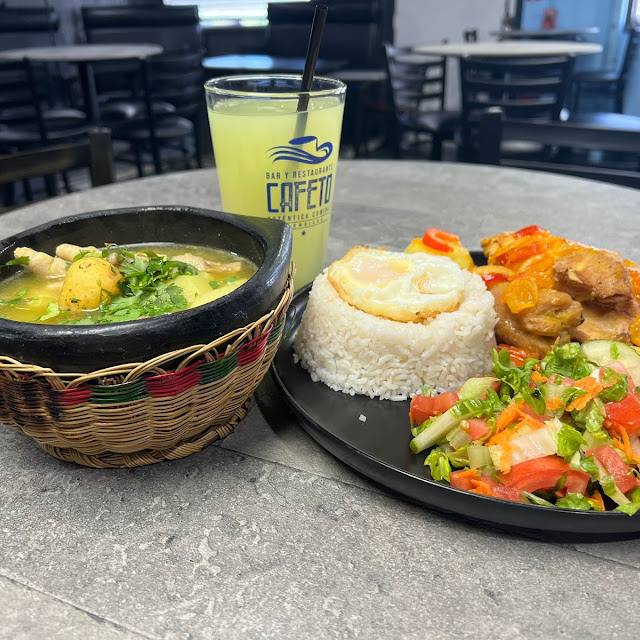 Sancocho Colombiano Solo Sabados Y Domingos