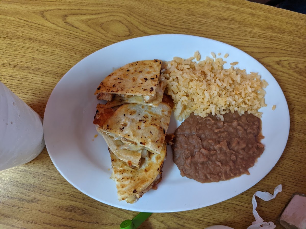 Maria’s Kitchen Mexican Cuisine and Cantina