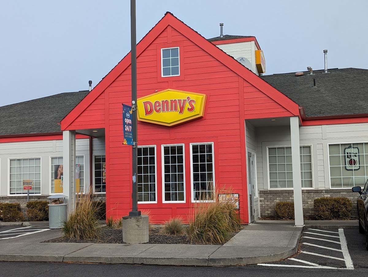 Denny's Restaurant