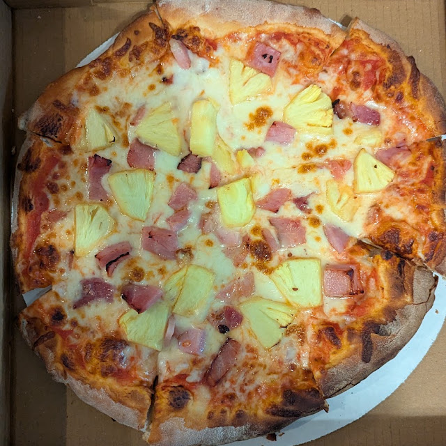 Hawaiian Pizza
