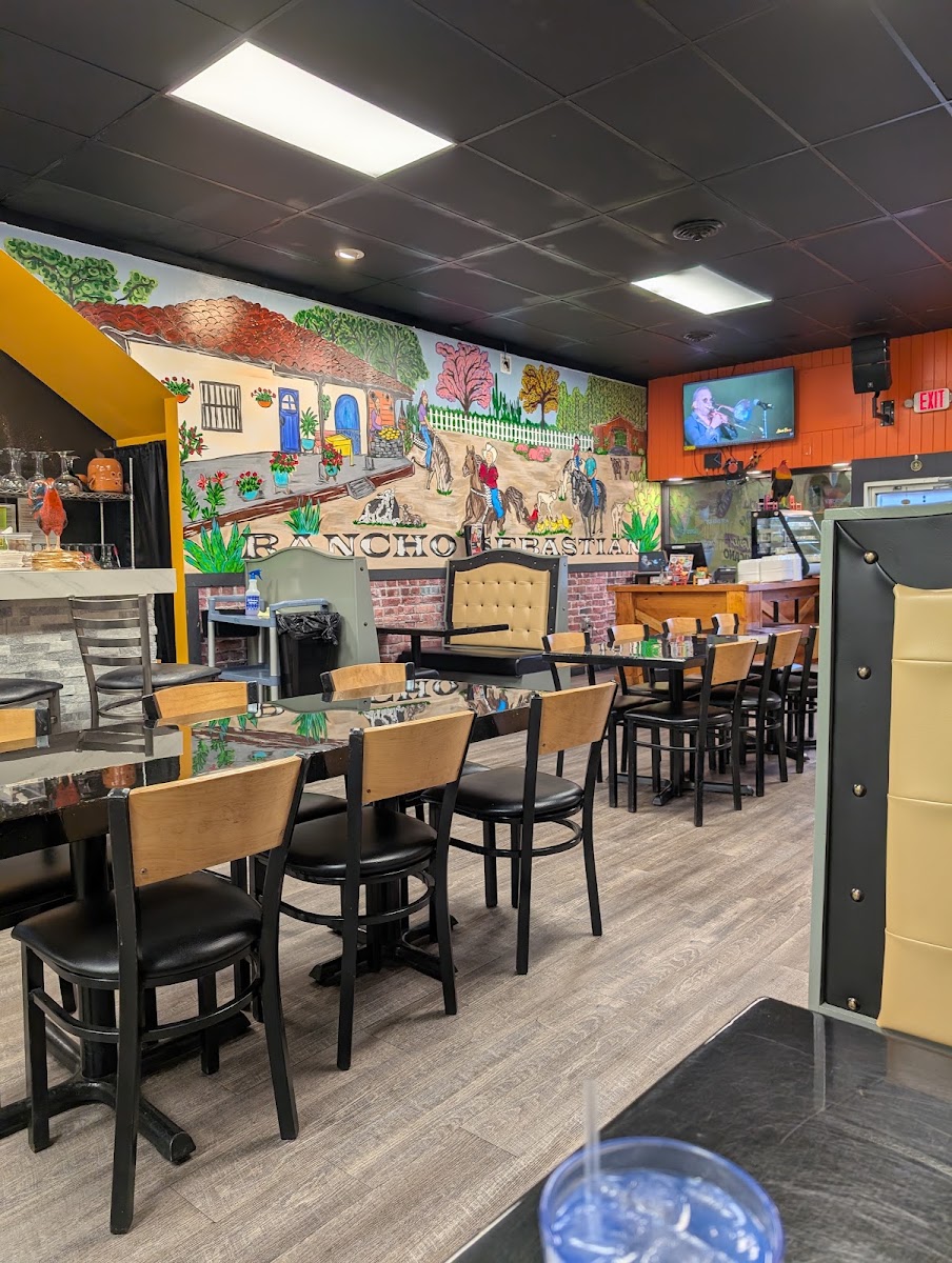 Taqueria El Rey Bar & Grill