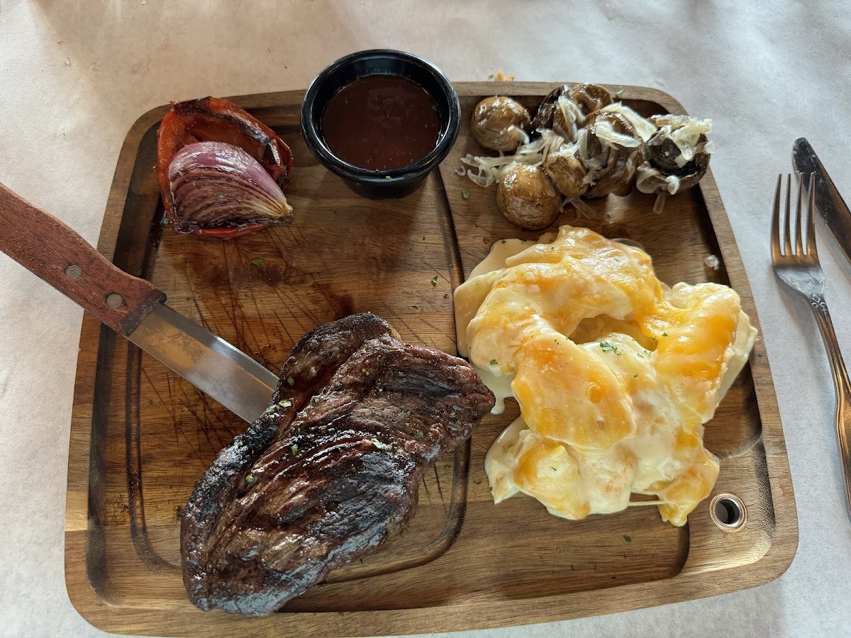 Kallisto Restaurant and Lounge at Nantahala Village