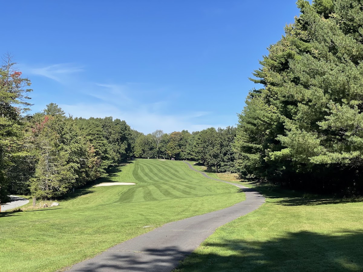On the Green Bar & Grille at Paupack Hills