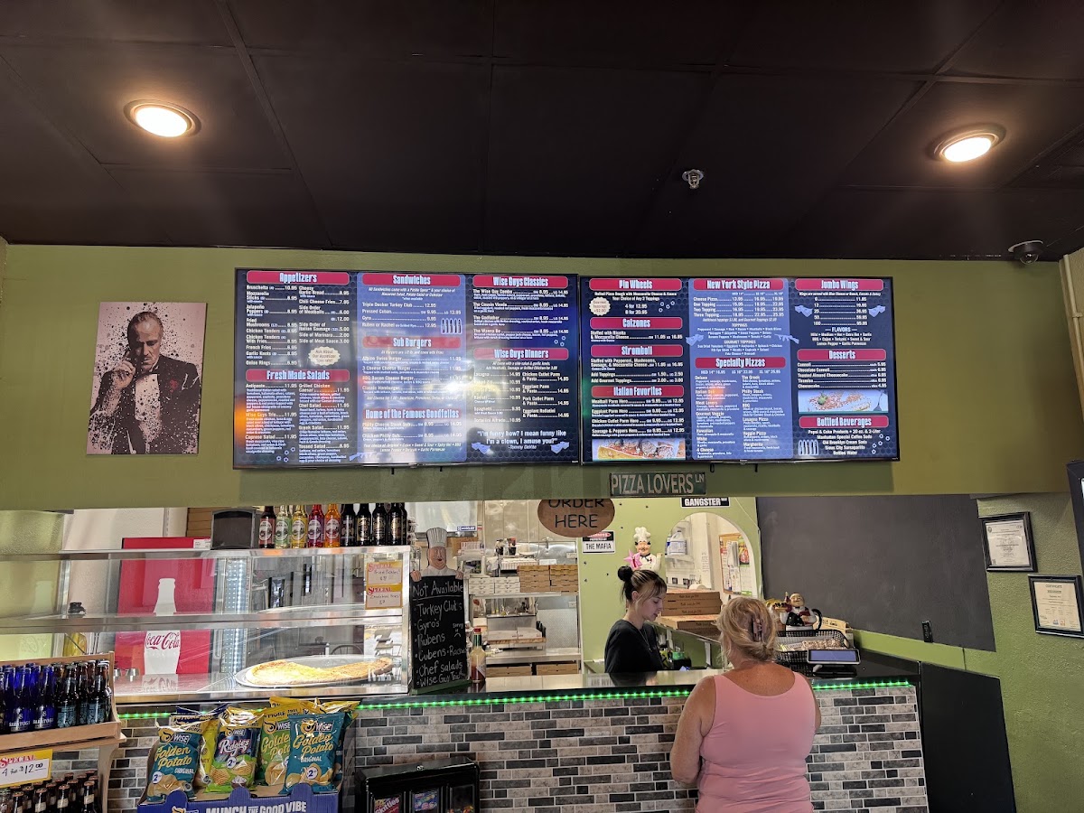 Wise Guys Pizzeria