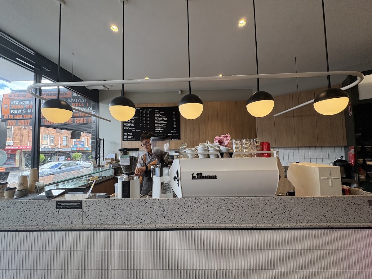 Axil Coffee Roasters Kew