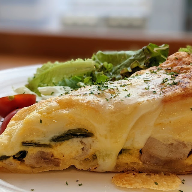 Centro's Special Quiche