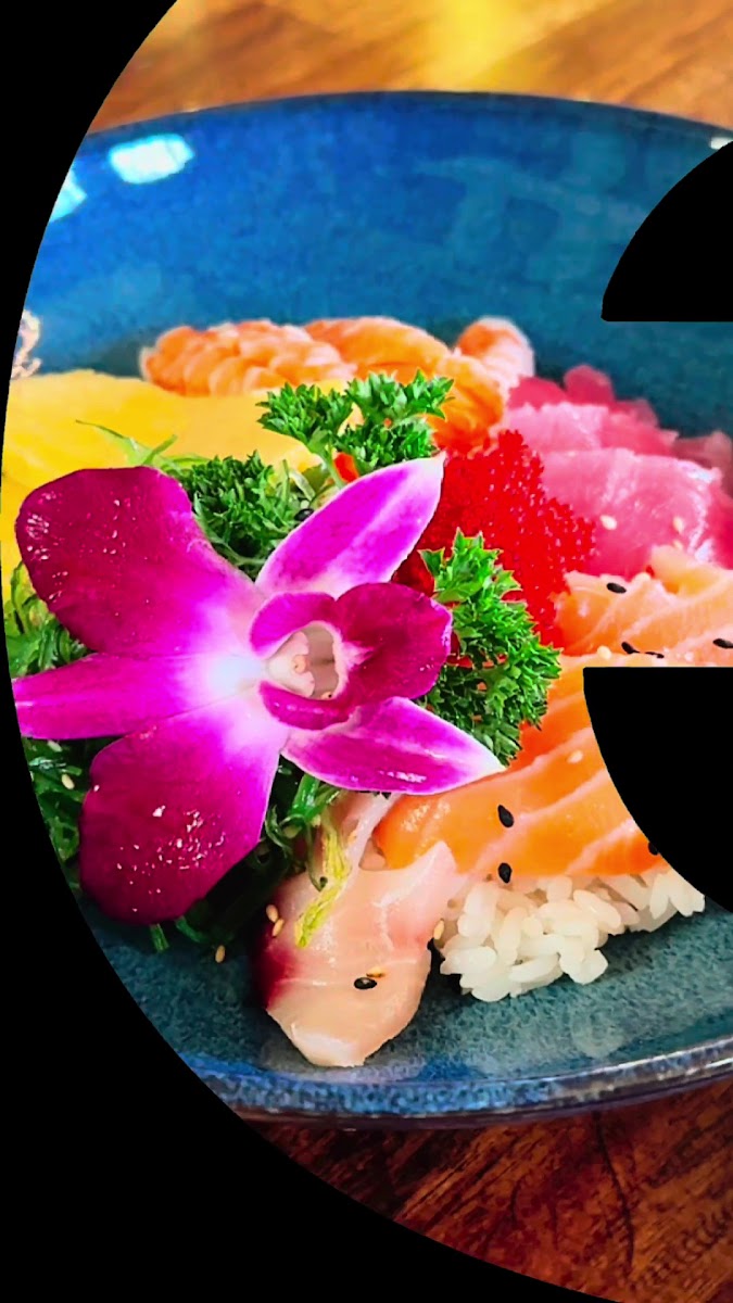 Le Resto: Sushi and Asian Fusion Cuisine