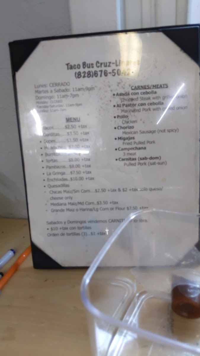 Taco Bus Cruz Linares menu board