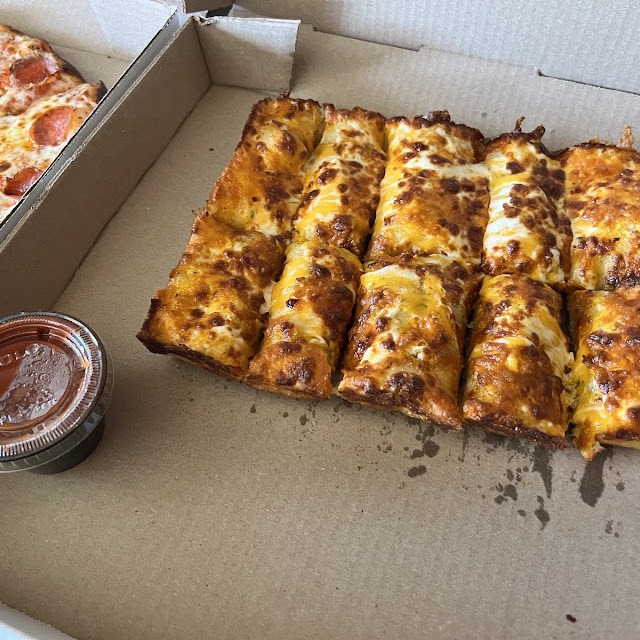 Wall to Wall Pizza