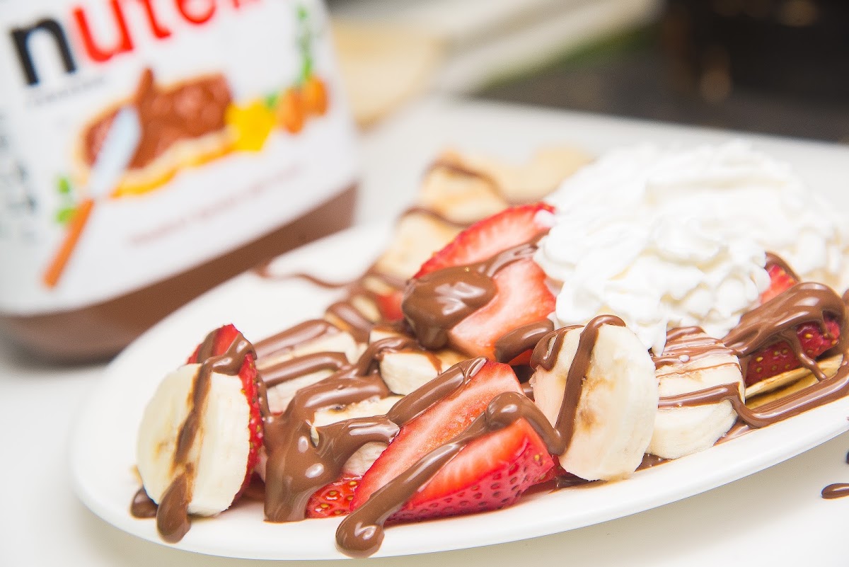 Azra's Crepes