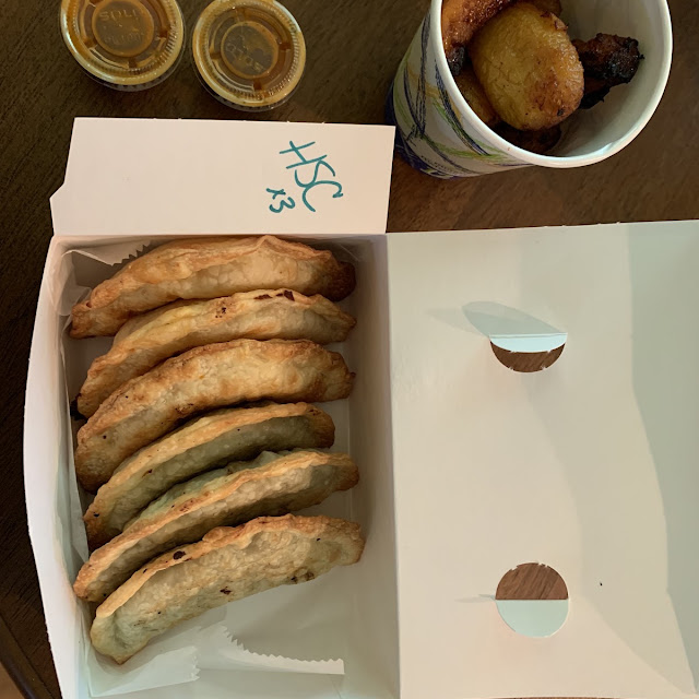 Empanadas De Pollo Guisado