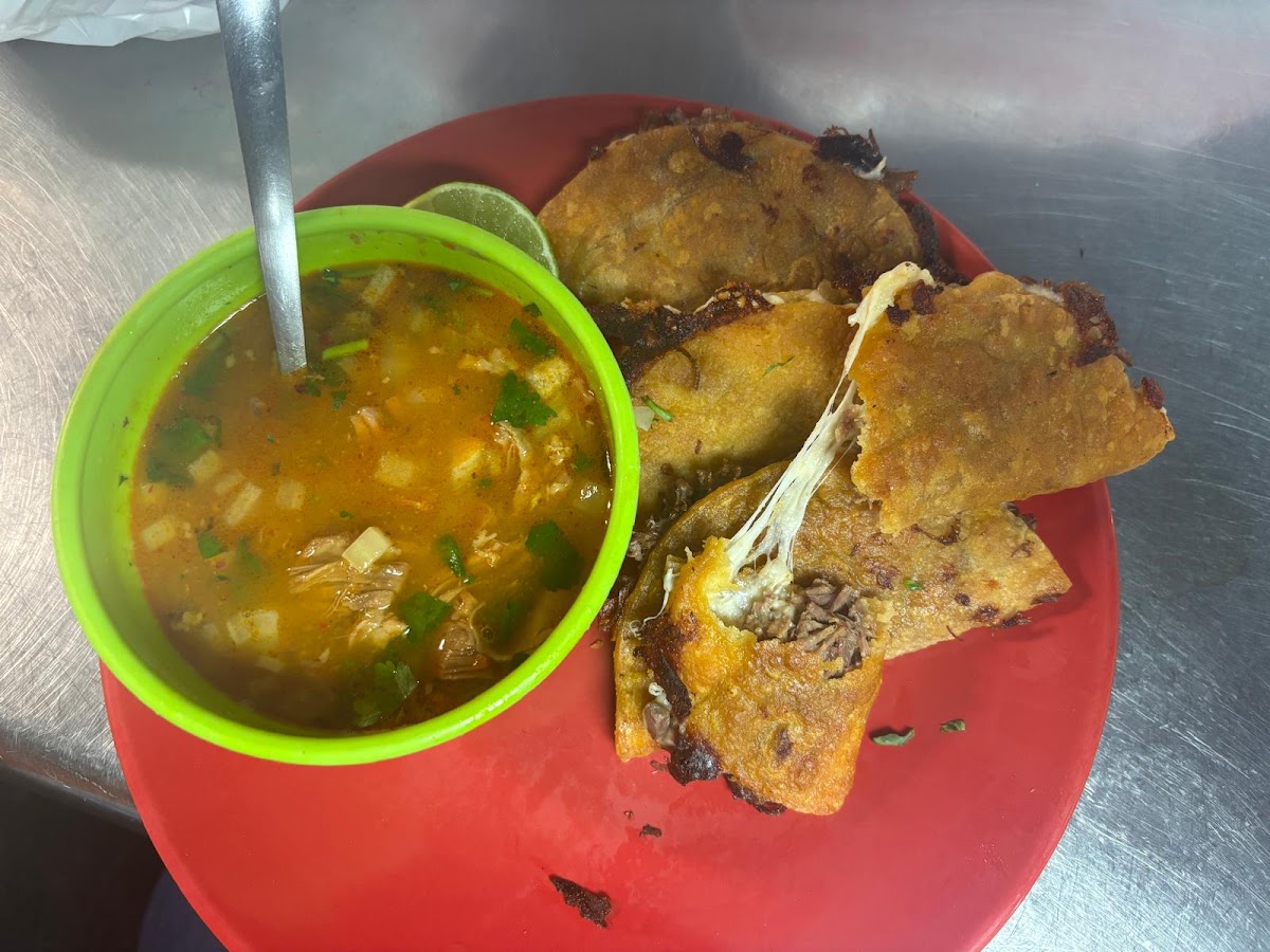 Taqueria y Pupuseria la Union